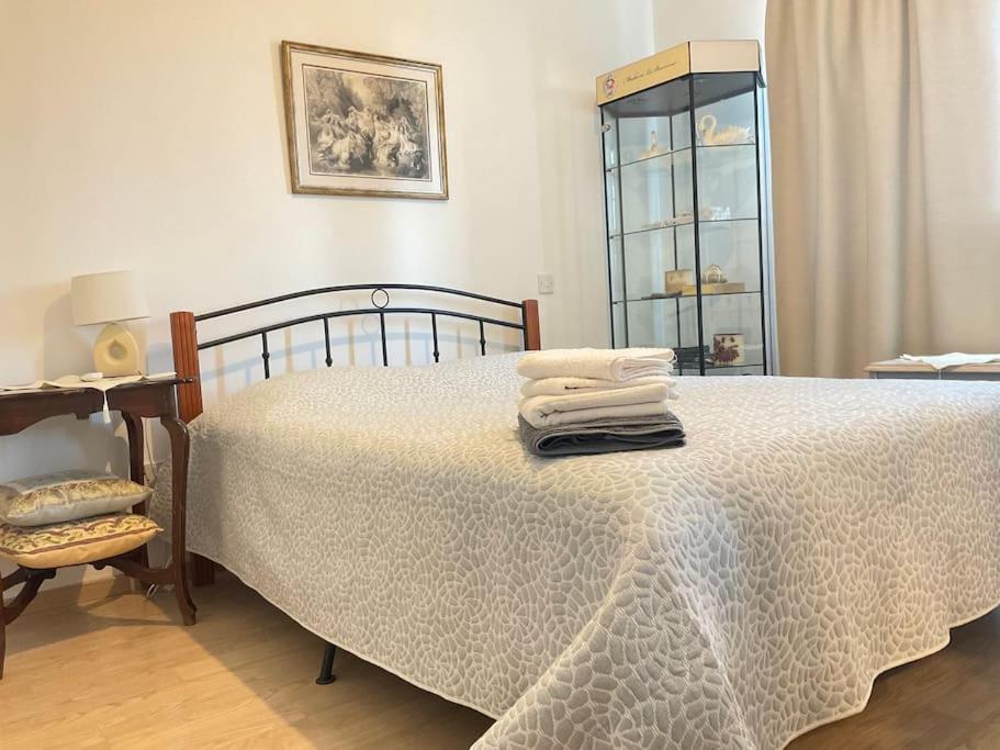 Apartment Cozy In Quiet Area In Engomi